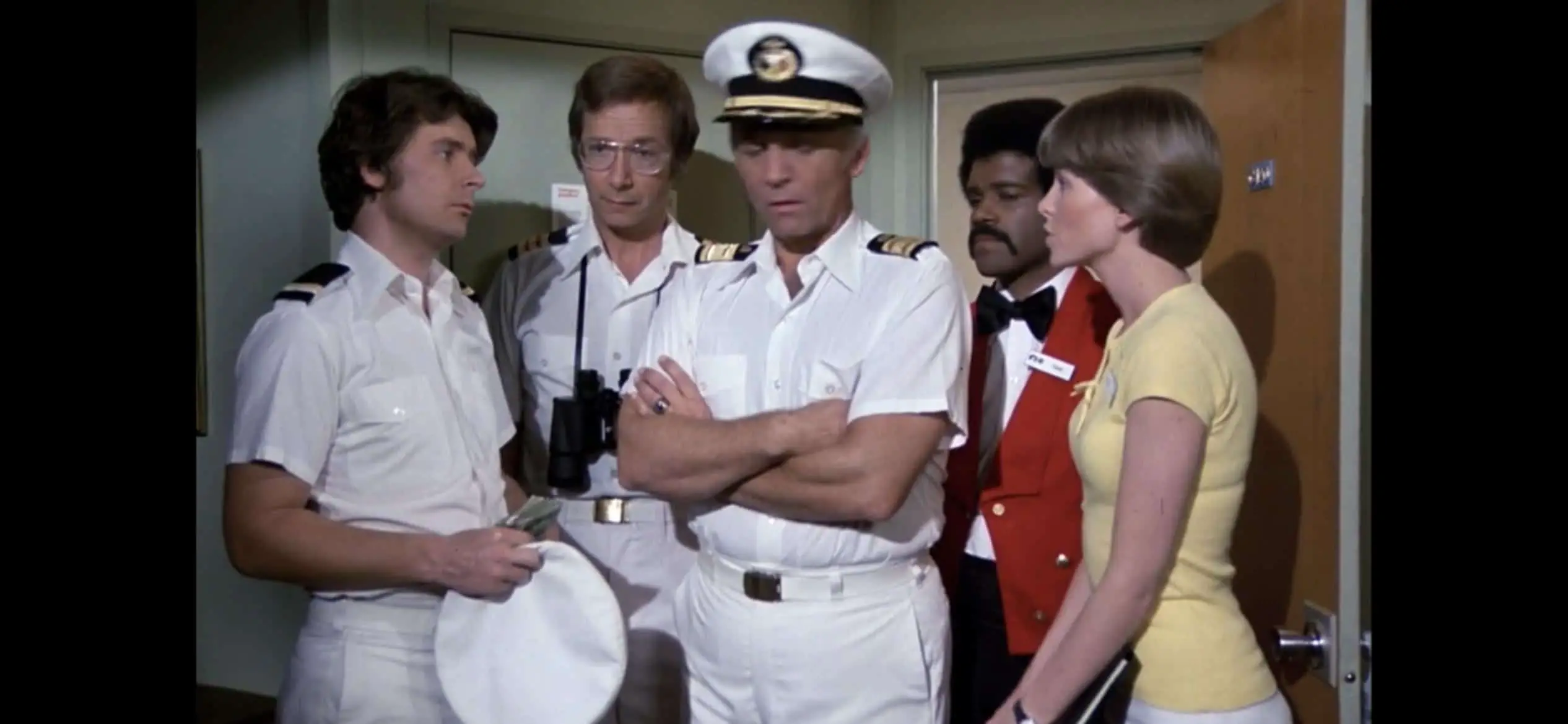 This a photo of the cast of the 1970s and 1980s TV series, "The Love Boat."